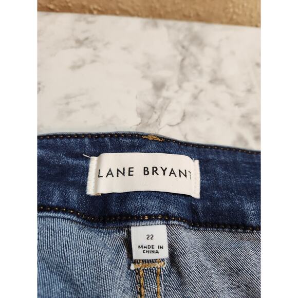 Lane Bryant Womens Blue Solid Stretch High Rise Curve Fit Bermuda Shorts Size 22 - Picture 3 of 8